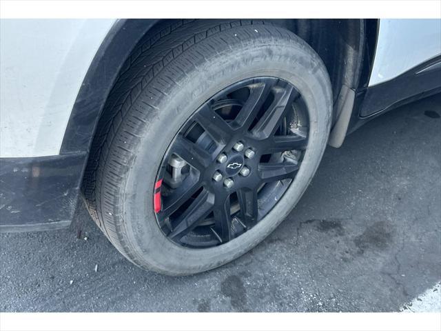 used 2023 Chevrolet Traverse car, priced at $44,999