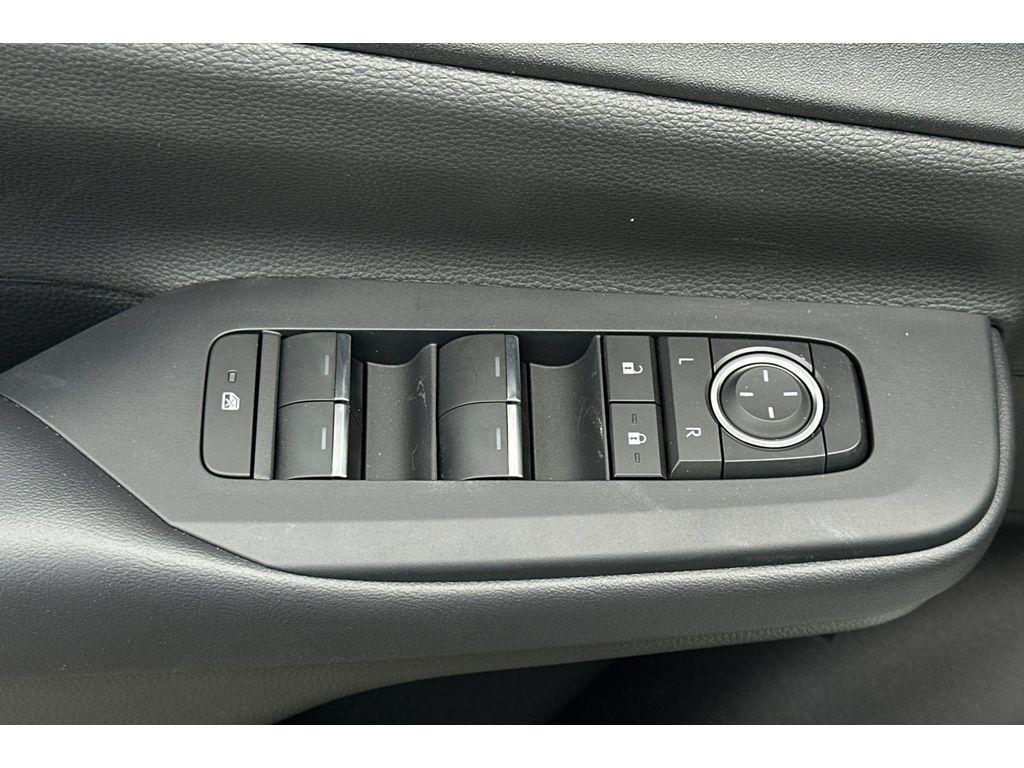 new 2025 Toyota Prius Plug-In Hybrid car, priced at $41,989