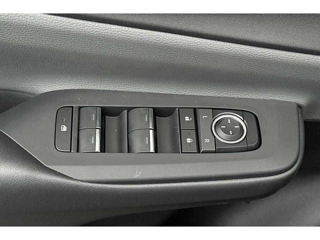 new 2025 Toyota Prius car, priced at $40,278