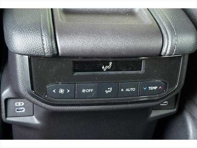 new 2025 Toyota Highlander car, priced at $49,631