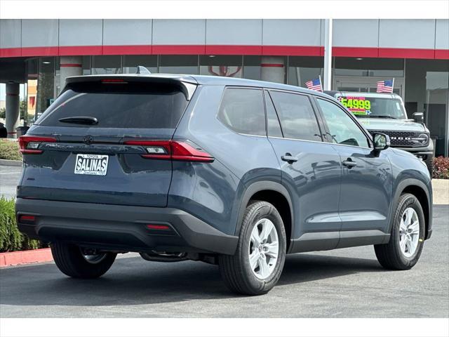 new 2025 Toyota Highlander car, priced at $49,631