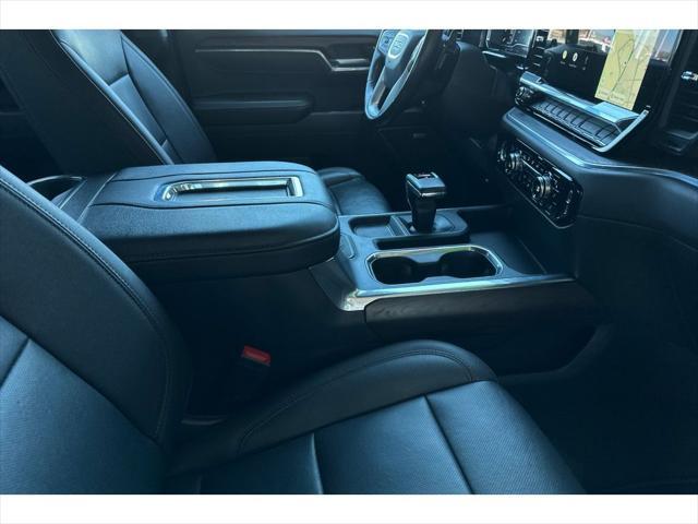 used 2022 GMC Sierra 1500 car, priced at $50,999