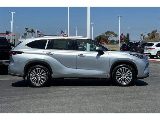 new 2025 Toyota Highlander car, priced at $55,162