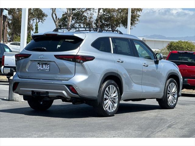 new 2025 Toyota Highlander car, priced at $55,162