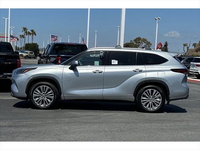 new 2025 Toyota Highlander car, priced at $55,162