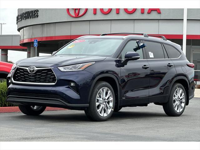 new 2025 Toyota Highlander Hybrid car, priced at $54,098