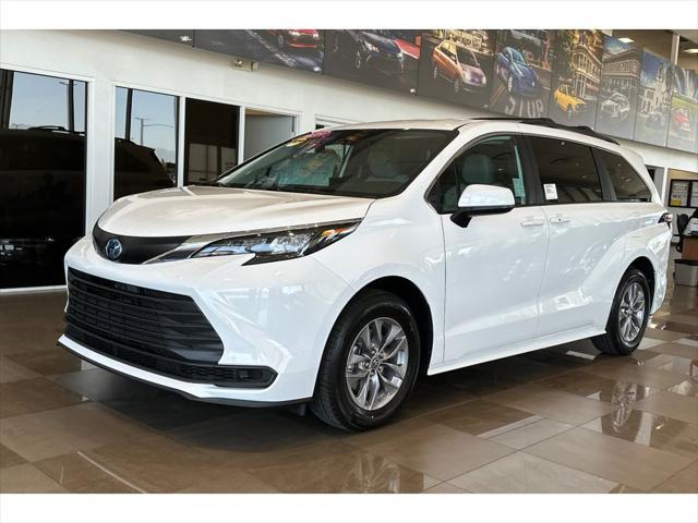 new 2025 Toyota Sienna car, priced at $41,425
