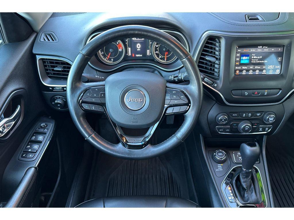 used 2021 Jeep Cherokee car, priced at $17,999