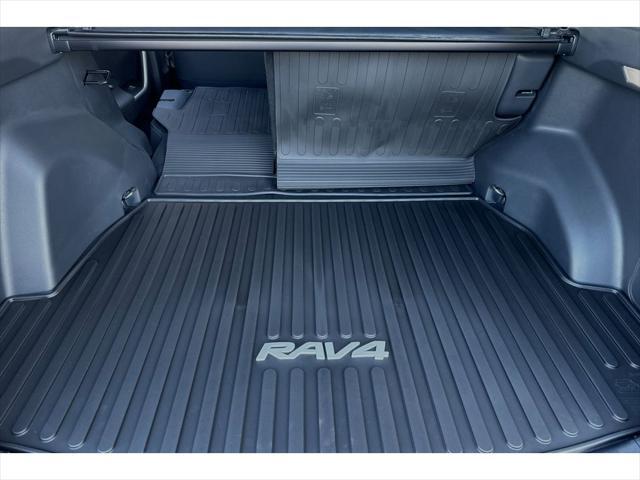 new 2024 Toyota RAV4 car