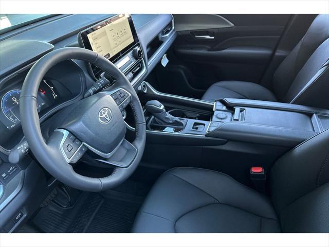 new 2025 Toyota Grand Highlander car, priced at $53,967