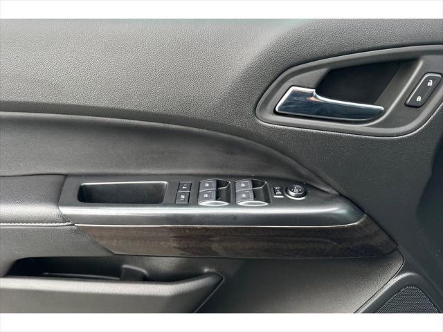 used 2022 GMC Canyon car, priced at $29,999
