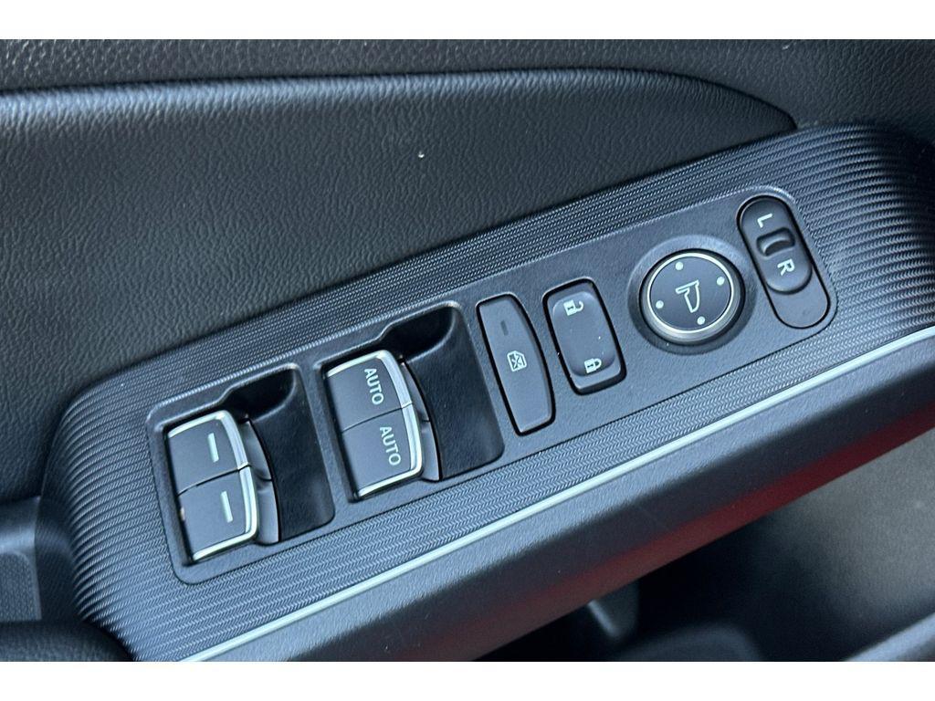 used 2025 Honda Civic Hybrid car, priced at $31,999