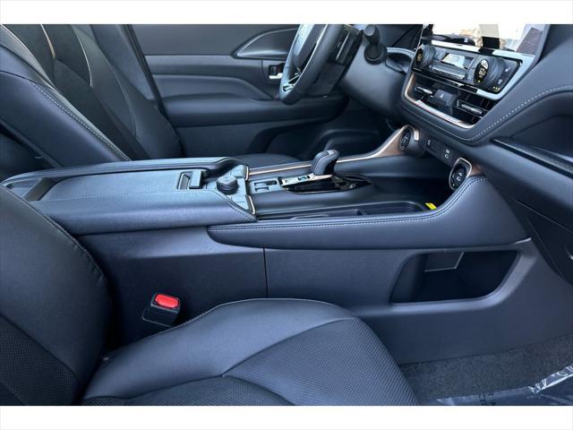 new 2025 Toyota Grand Highlander Hybrid car, priced at $64,952