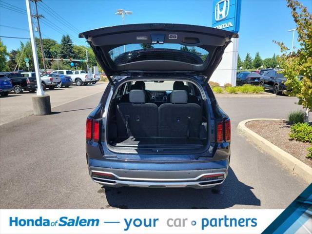 used 2023 Kia Sorento Hybrid car, priced at $30,995