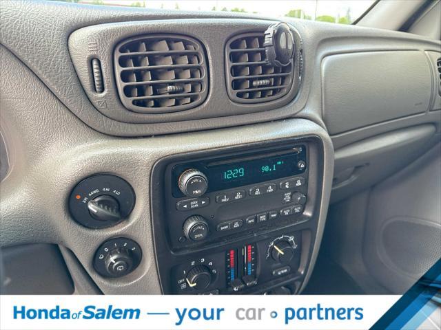 used 2004 Chevrolet TrailBlazer car