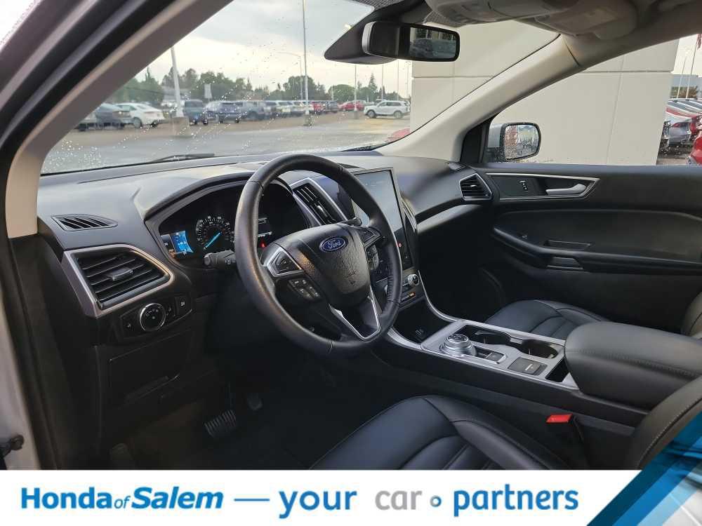 used 2024 Ford Edge car, priced at $26,995