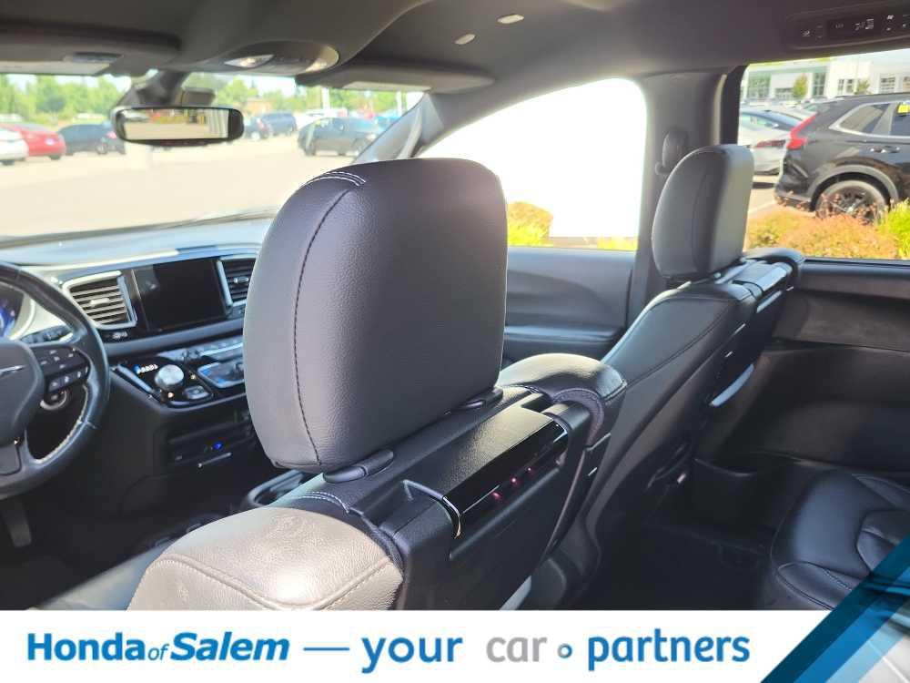 used 2020 Chrysler Pacifica car, priced at $26,995
