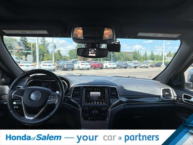 used 2017 Jeep Grand Cherokee car, priced at $17,495