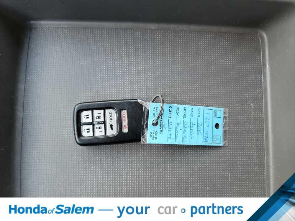 used 2015 Honda Odyssey car, priced at $17,995