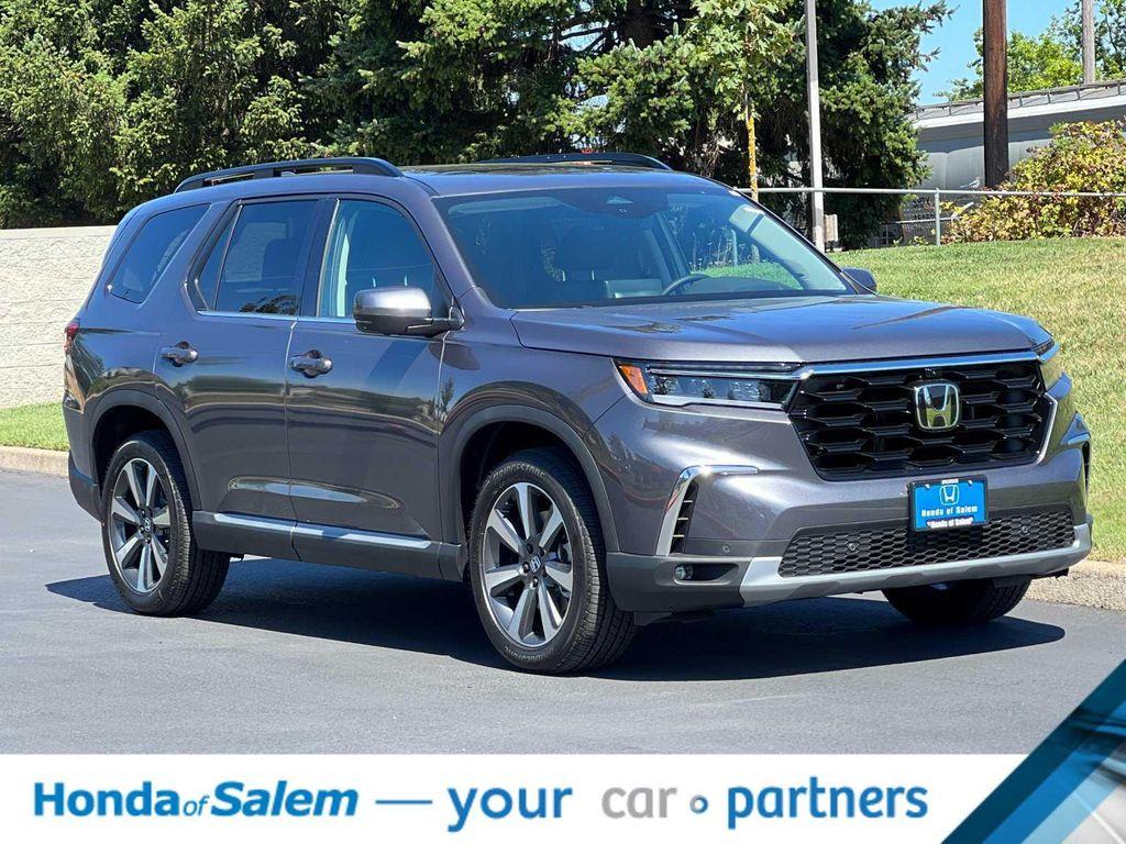 new 2025 Honda Pilot car, priced at $51,665