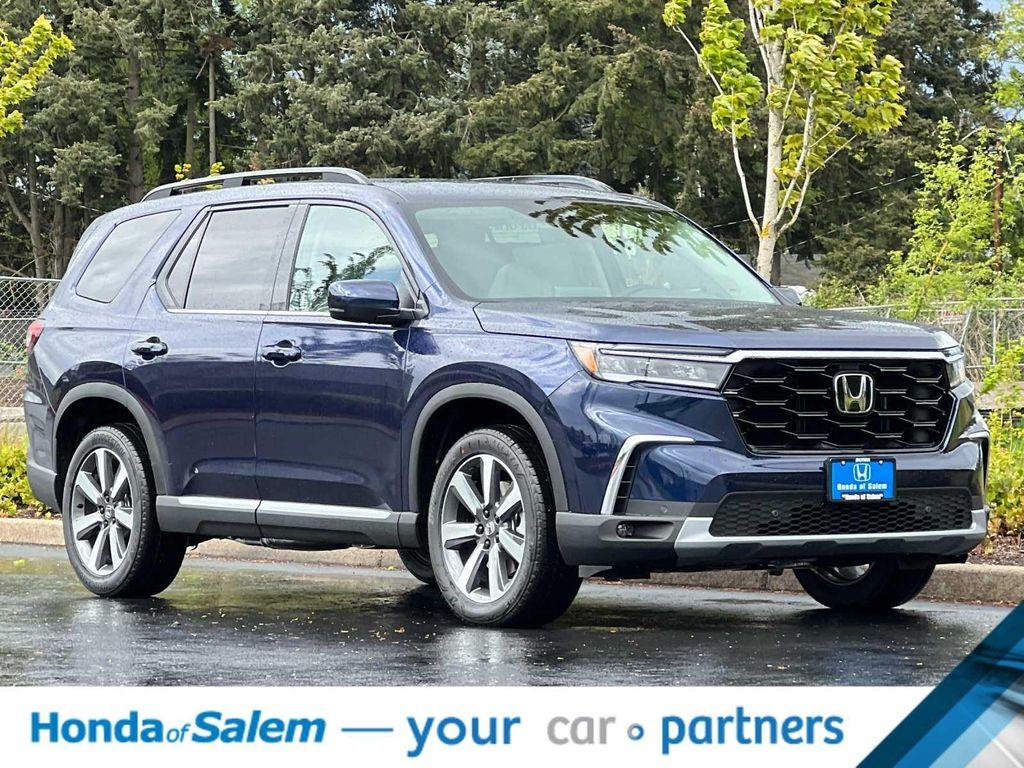 new 2025 Honda Pilot car, priced at $51,095