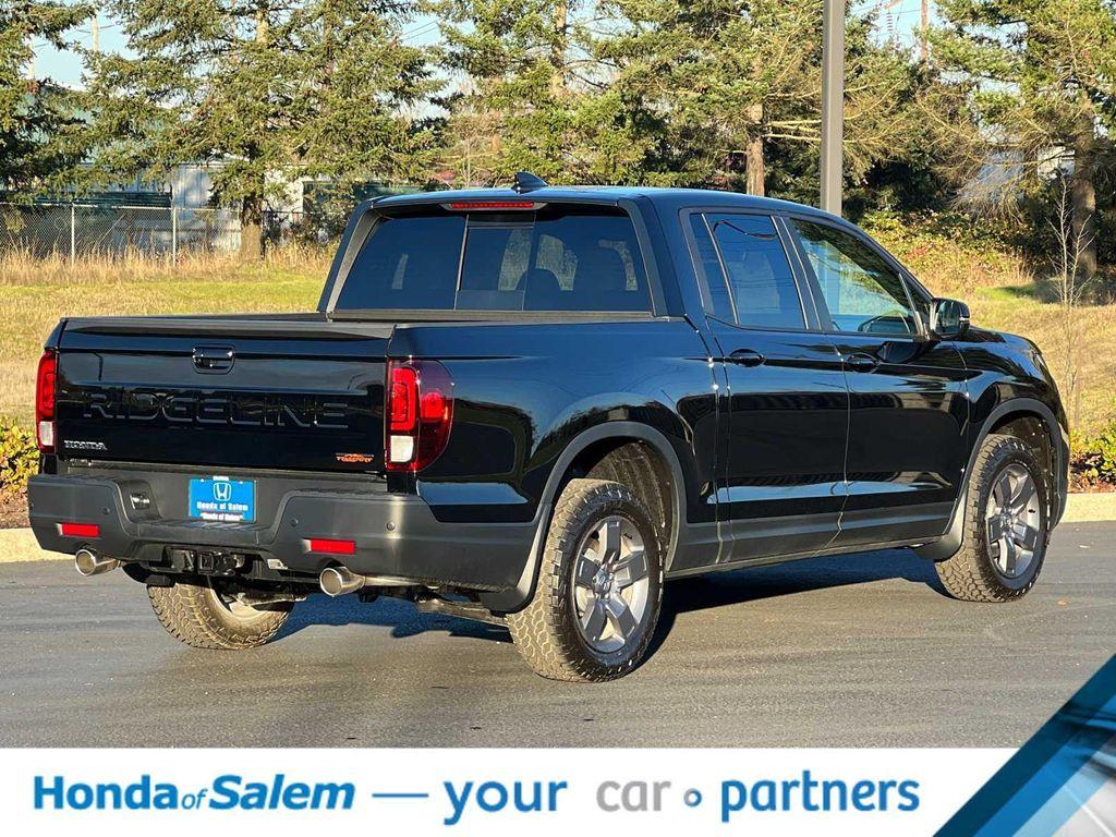 new 2025 Honda Ridgeline car, priced at $44,387