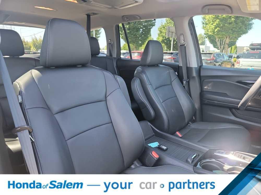 used 2019 Honda Pilot car, priced at $25,995