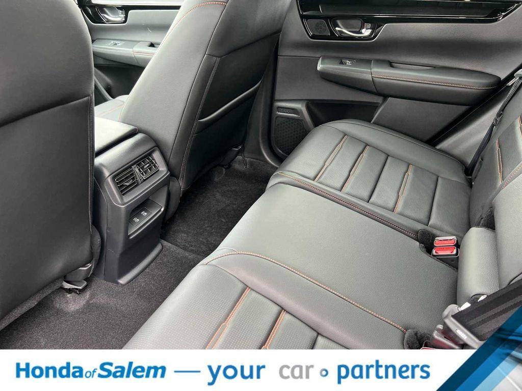 new 2026 Honda CR-V Hybrid car, priced at $43,655