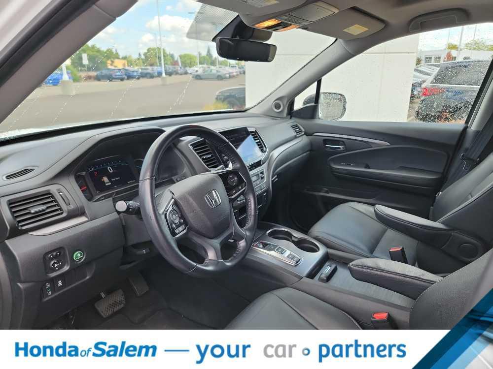 used 2021 Honda Pilot car, priced at $30,495