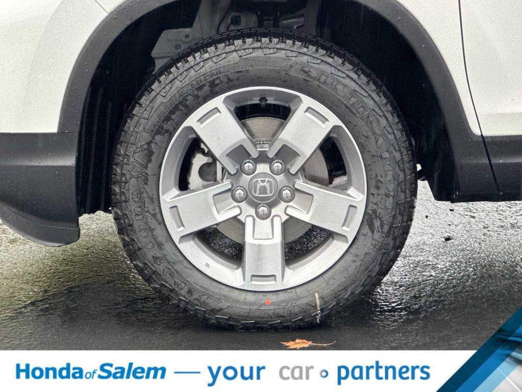 new 2026 Honda Ridgeline car, priced at $43,533