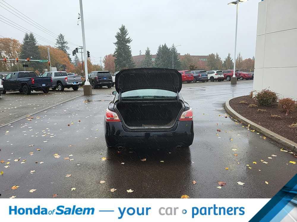 used 2013 Nissan Altima car, priced at $9,495