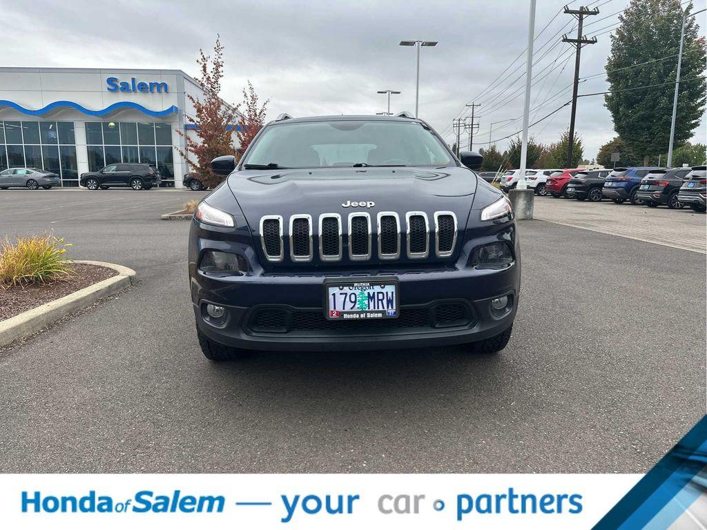 used 2015 Jeep Cherokee car, priced at $8,995