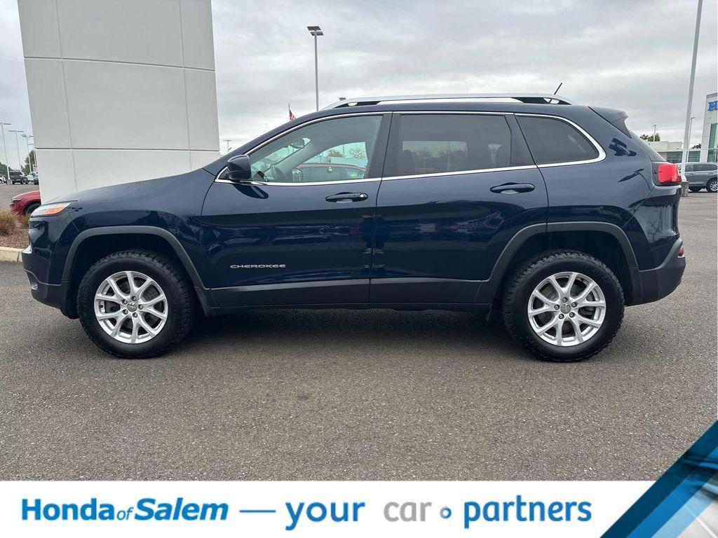 used 2015 Jeep Cherokee car, priced at $8,995