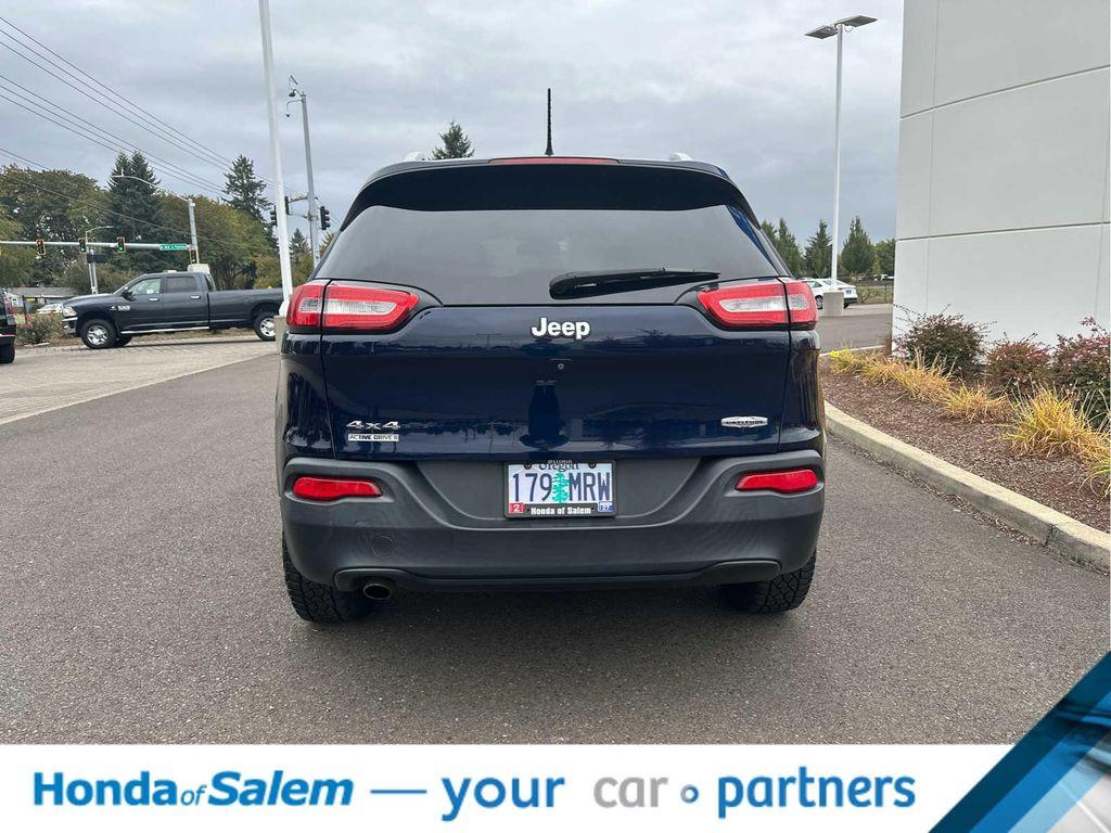 used 2015 Jeep Cherokee car, priced at $8,995