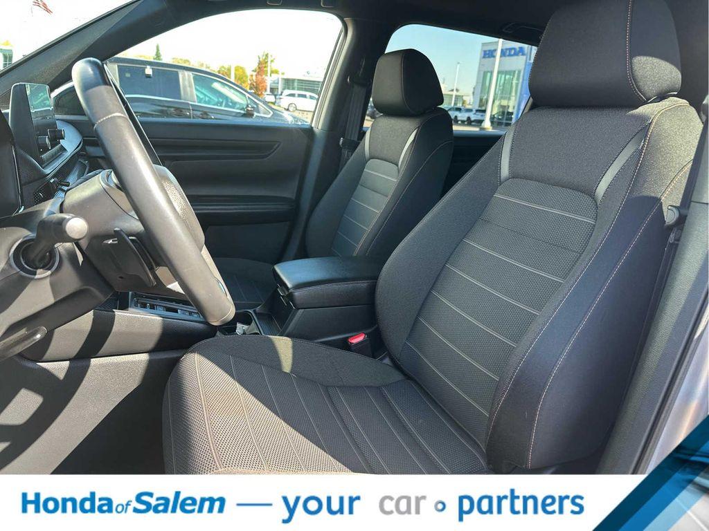 used 2024 Honda CR-V Hybrid car, priced at $32,995