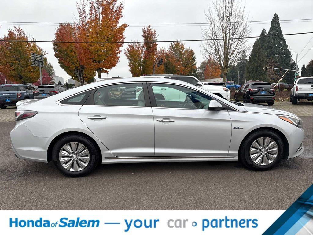 used 2017 Hyundai Sonata Hybrid car, priced at $15,995