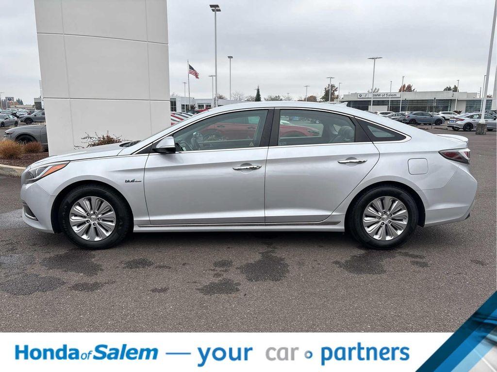 used 2017 Hyundai Sonata Hybrid car, priced at $15,995