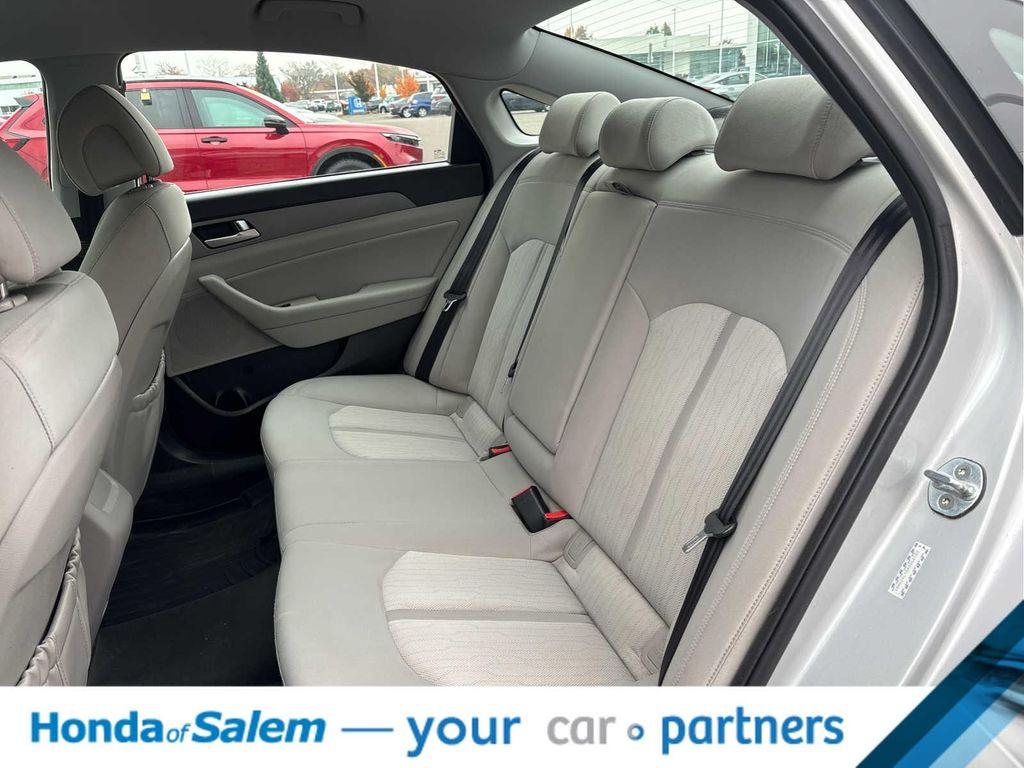 used 2017 Hyundai Sonata Hybrid car, priced at $15,995