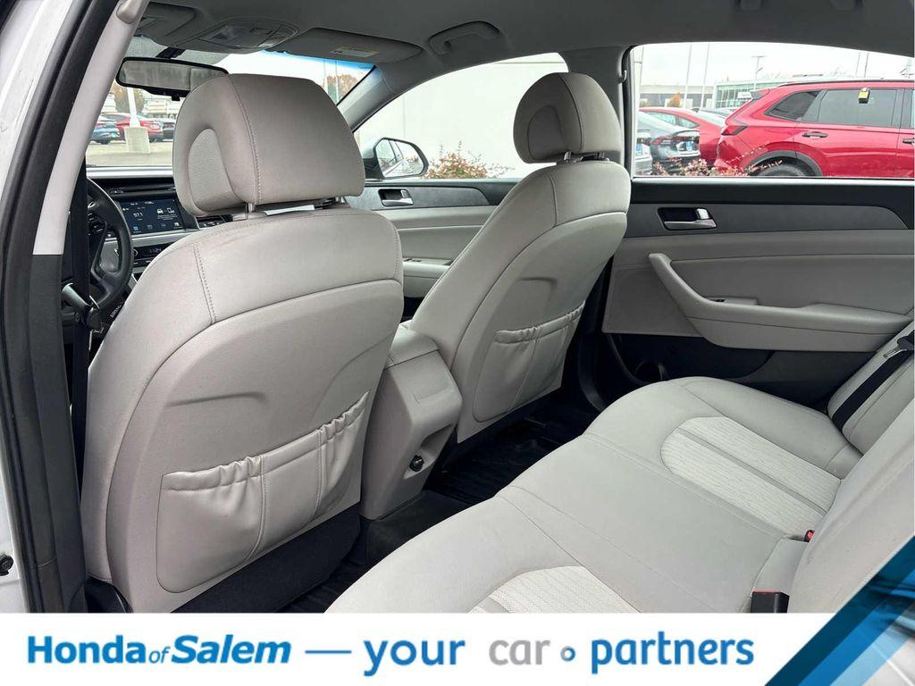 used 2017 Hyundai Sonata Hybrid car, priced at $15,995