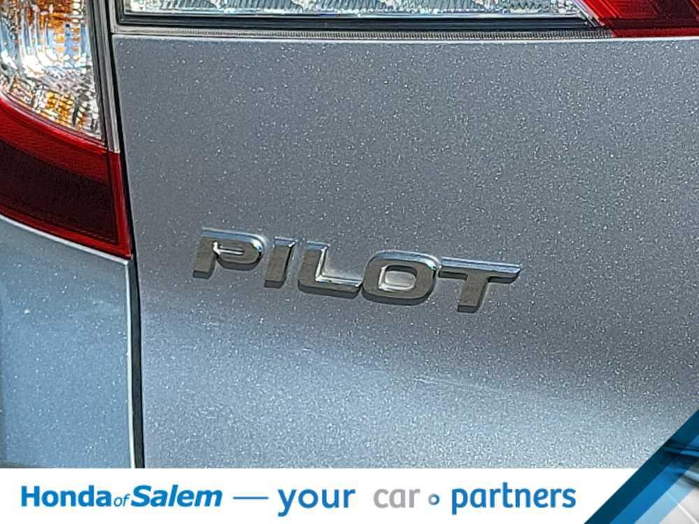 used 2022 Honda Pilot car, priced at $29,988
