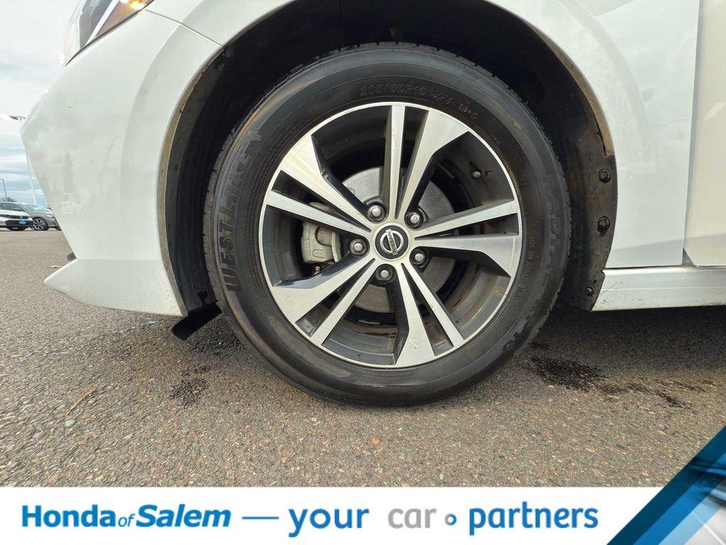 used 2023 Nissan Sentra car, priced at $17,995