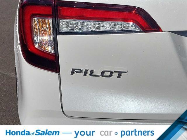 used 2022 Honda Pilot car, priced at $32,495