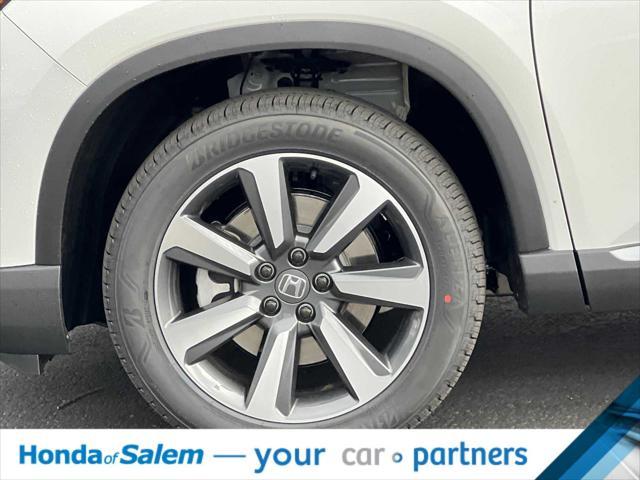 new 2025 Honda Pilot car, priced at $54,985