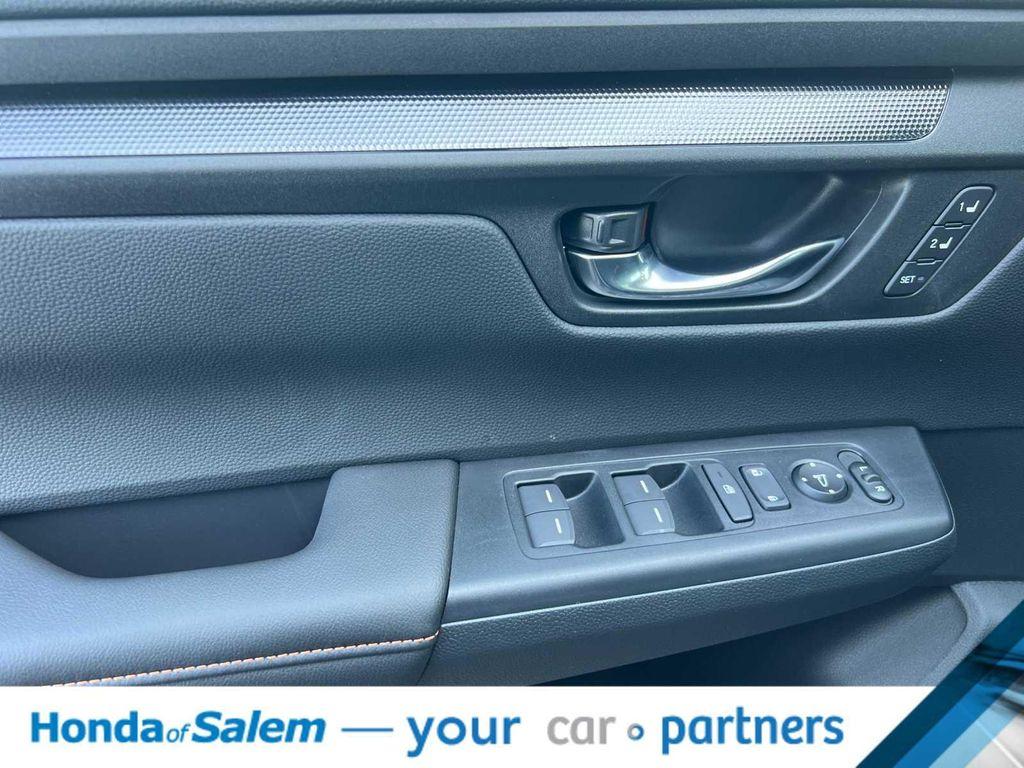 new 2026 Honda CR-V Hybrid car, priced at $40,896