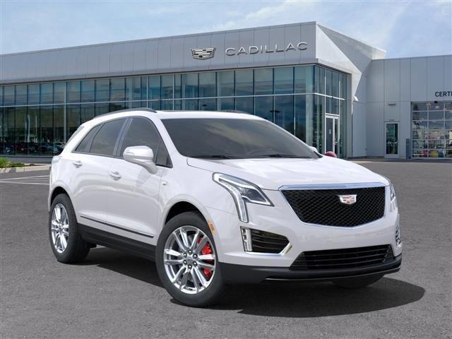 used 2025 Cadillac XT5 car, priced at $54,372