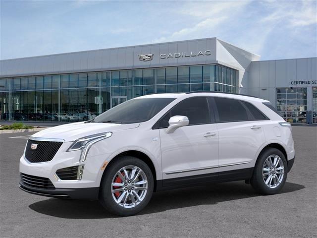 used 2025 Cadillac XT5 car, priced at $54,372