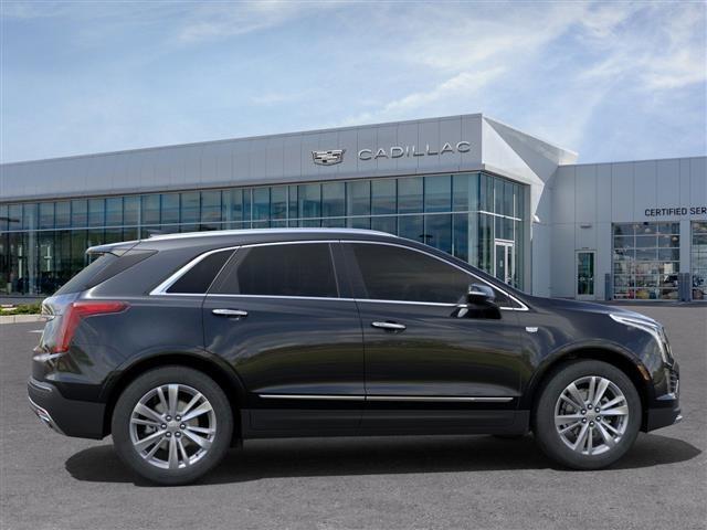 new 2025 Cadillac XT5 car, priced at $48,703