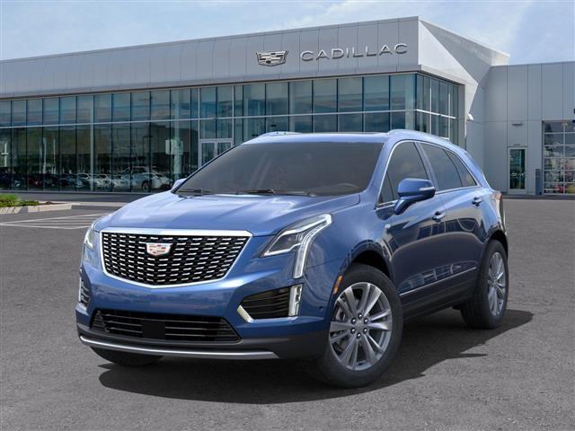 new 2025 Cadillac XT5 car, priced at $52,043