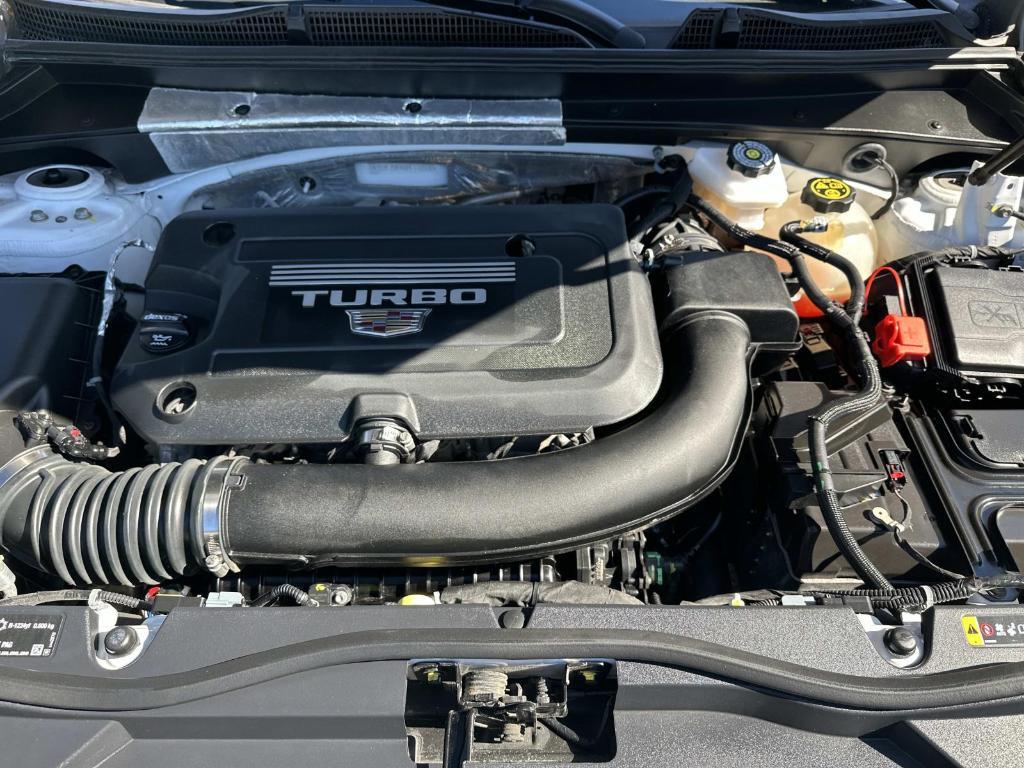 used 2023 Cadillac XT4 car, priced at $27,117