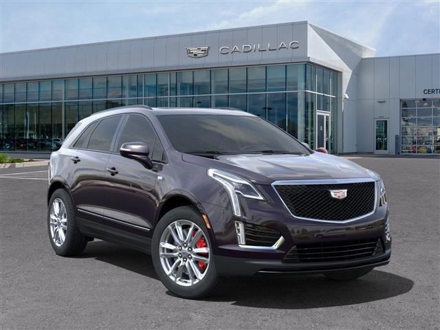 used 2025 Cadillac XT5 car, priced at $53,854